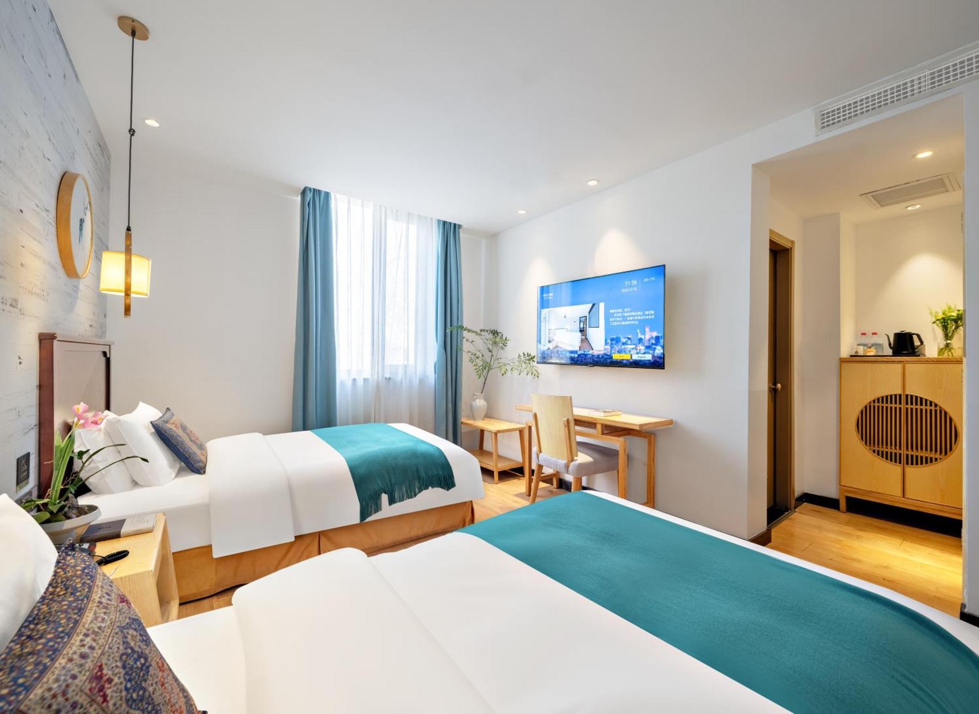 Beijing Tangfu Nanluoguxiang Wang Fu Jing Forbidden City Snack Street Hotel,1 Stop Walking To Airport Express,3 Stop To Tiananmen&Free Laundry Dry Service &Professional Free Tour Ticket Service With English Speaking Staff Kültér fotó